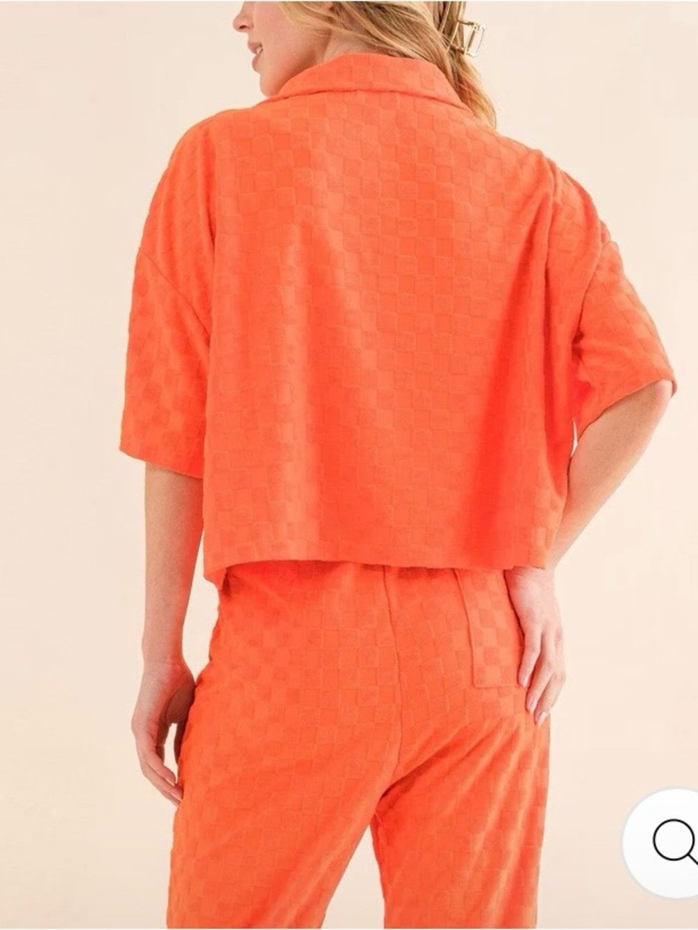 0256.  🩷Orange Two-Piece Textured Pants Set - Picture 3 of 3